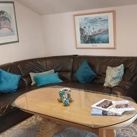 Feldblick-kunst-oase, Apartamento
